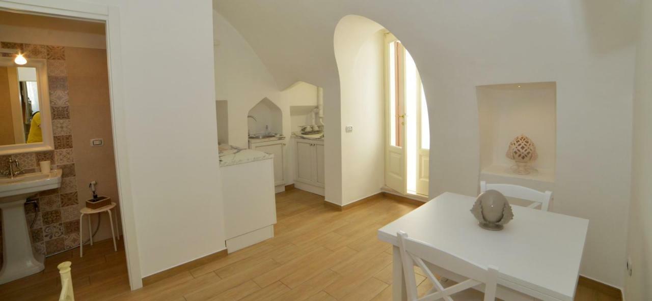 Casa Baldassarre Ostuni Exterior foto